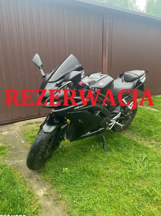 Yamaha YZF rezerwacja