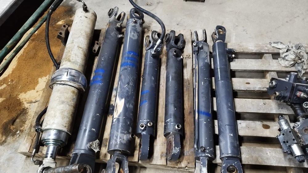 Vendo macaco hidráulicos64280874700673124