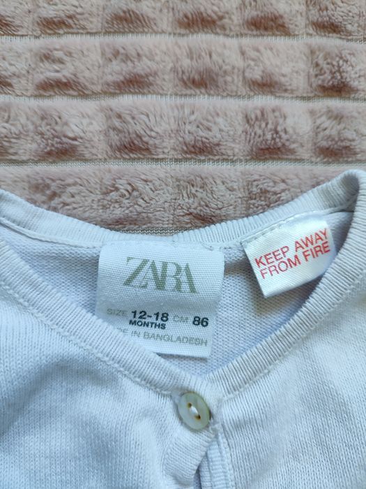 Sweterek rozpinany guziki Zara 86