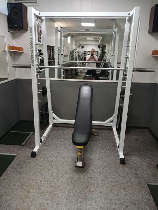 Продам діючий спортзал