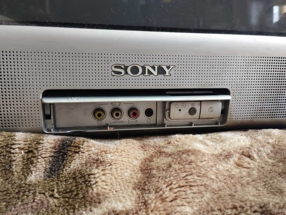 ТВ Sony 21дюйм в роб. стані