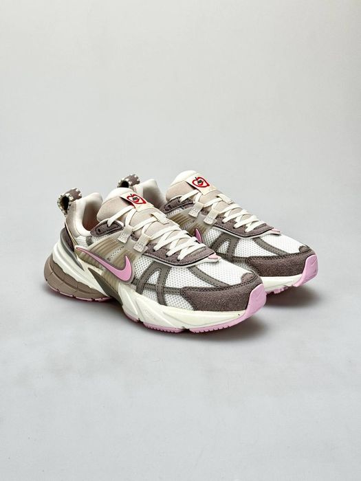 Жіночі кросівки Nike V2K Run White Grey Beige женские кроссовки найк