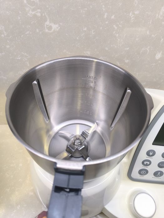 Yammi 2 e acessórios