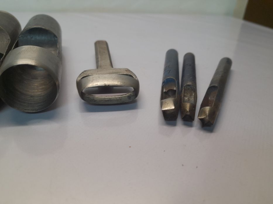 Conjunto de 19 vazadores