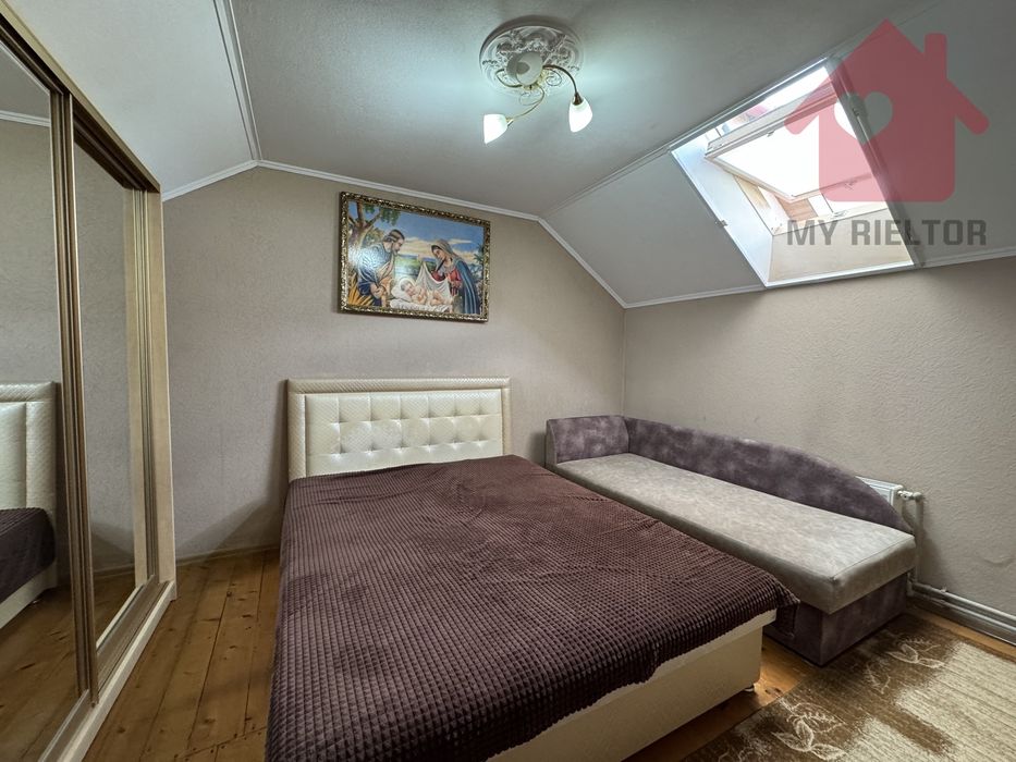 Продаж будинку для двох родин с.Холмок