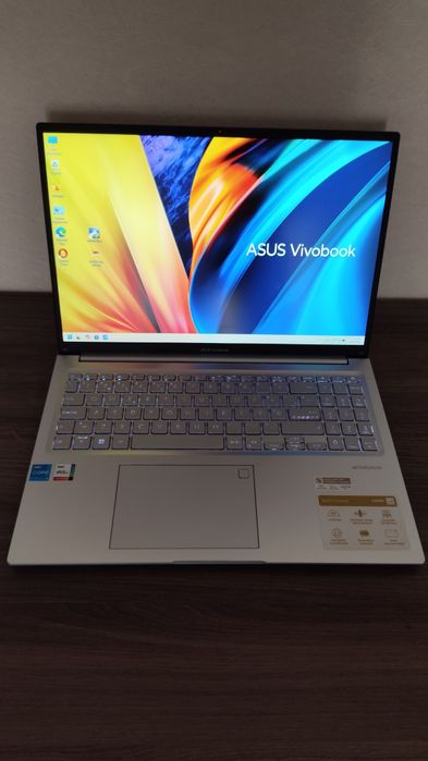 Portátil ASUS Vivobook