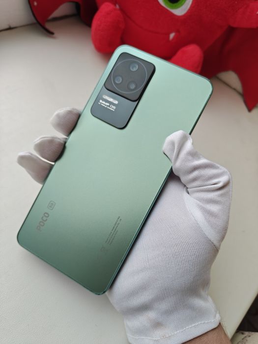 Xiaomi Poco f4 6/128gb