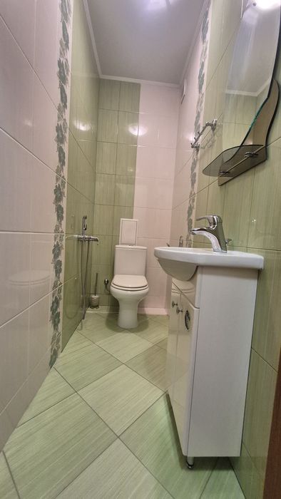 Продаж квартири 2-кім квартири. Каскад.Програми.