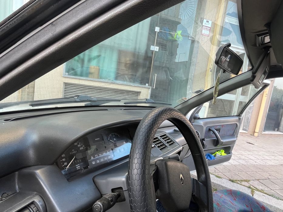 Renault Clio 1994