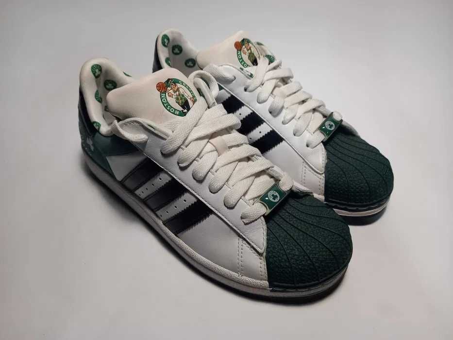 Adidasy Superstar z limitowanej edycji,