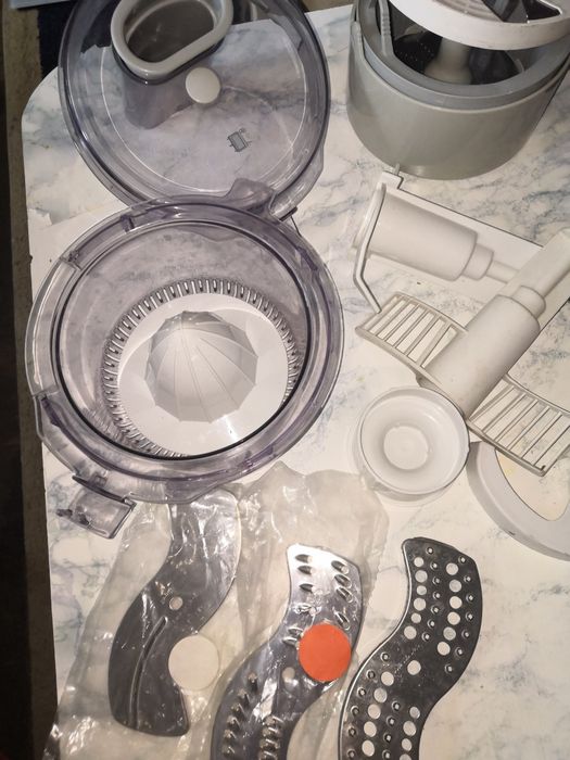 Кухонный комбайн Braun 3030 запчасти
