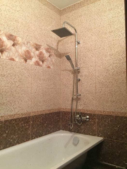 Облицовка стен и пола плиткой 450 грн м2