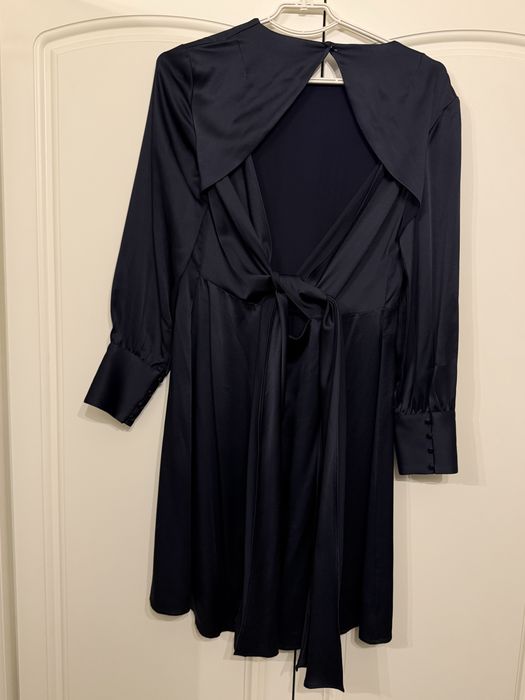Продаю сукню шовк Massimo Dutti