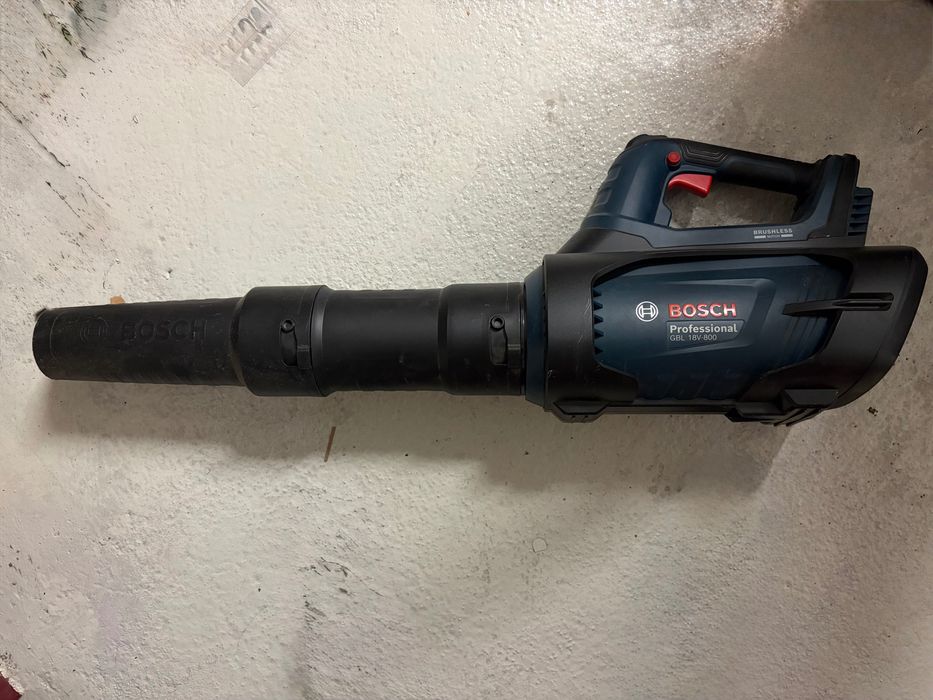 Bosch soprador de folhas GBL18V-800 Professional