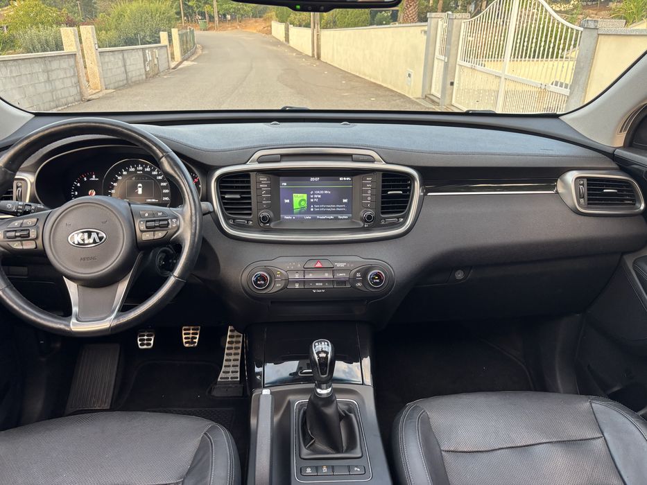 Kia Sorento 2.2 CRDi 200 cv | 7 Lugares | Único Dono