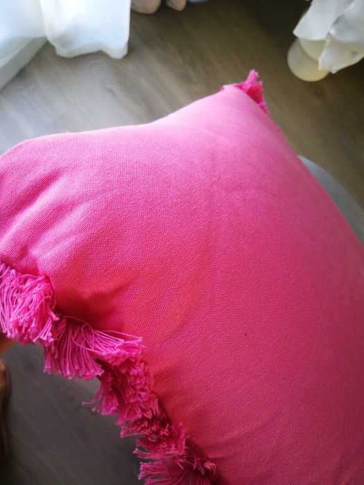 Almofada rosa com estampado