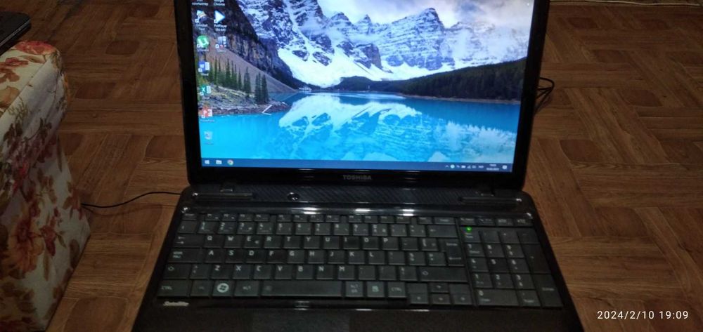 Ноутбук TOSHIBA L655