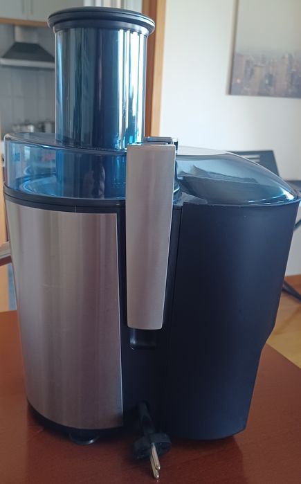 Centrifugadora Bosch nova