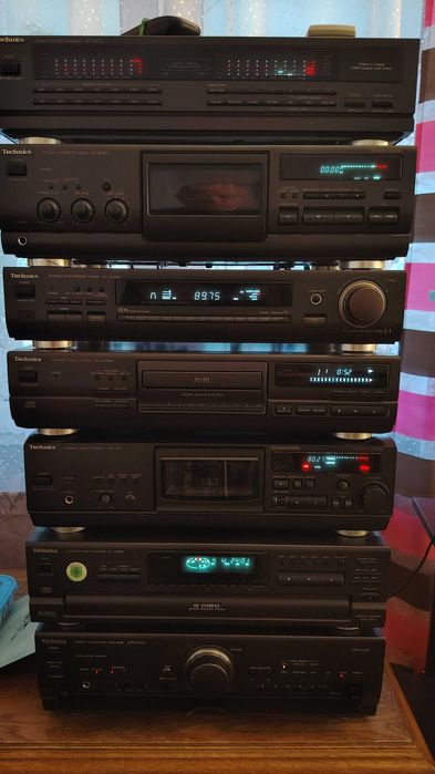 wieża TECHNICS 7 segmentów z kolumnami