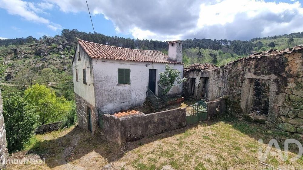 Casa / Villa T2 em Prados