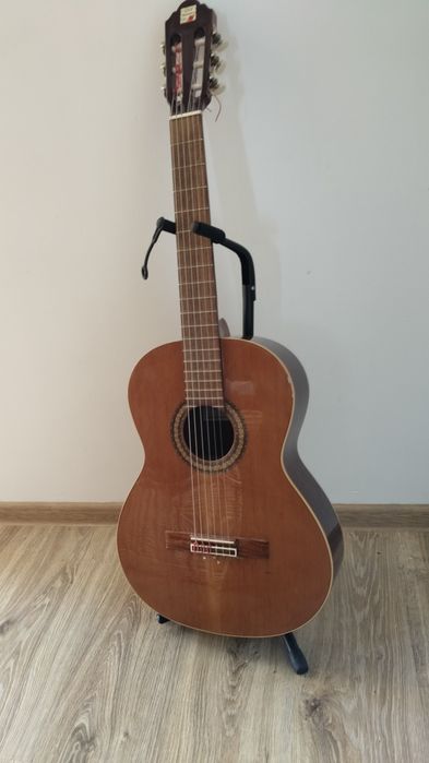 Gitara klasyczna Alhambra 2c + pokrowiec i stojak