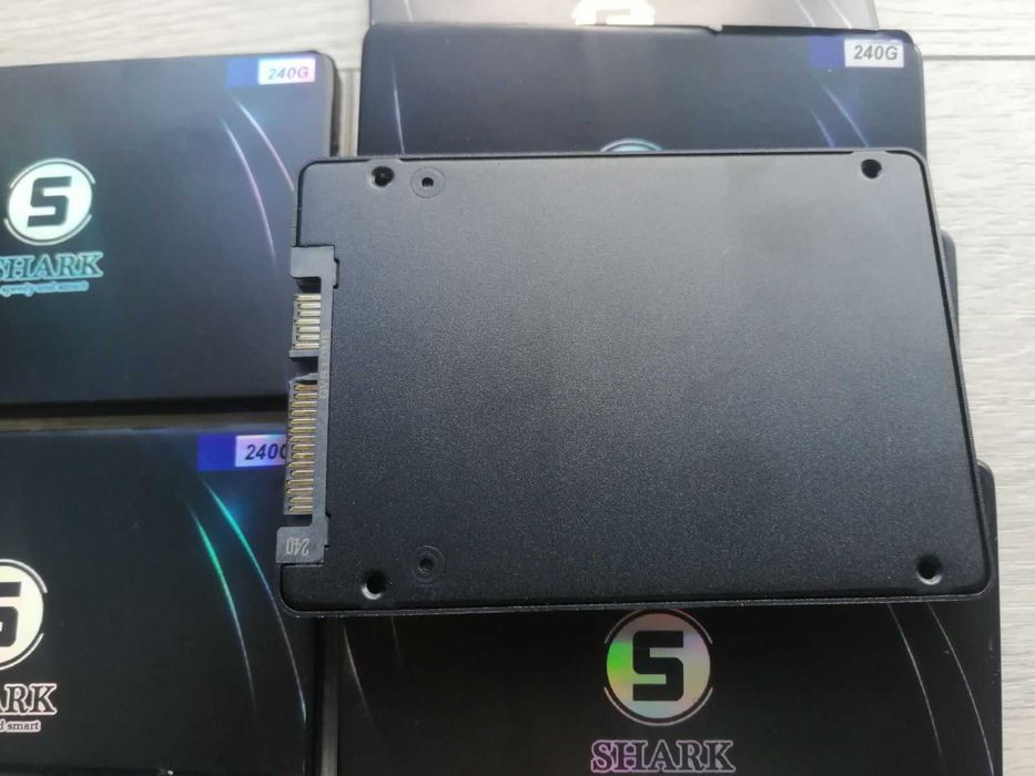 SSD накопичувач SHARK 240G SATA 2.5" 240ГБ 80%+