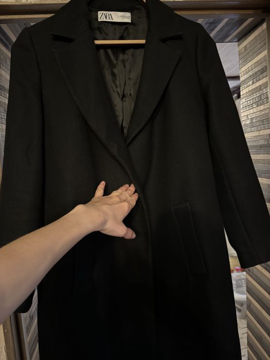Пальто жіноче фірми zara