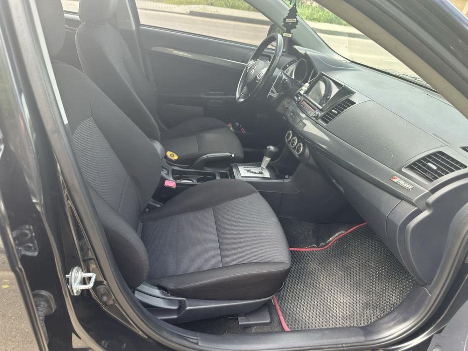 Продам Mitsubisi Lancer X