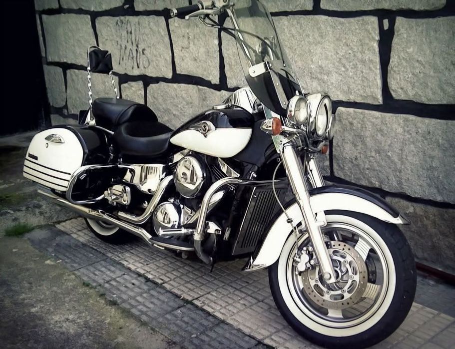 kawasaki vulcan 1500 classic tourer
