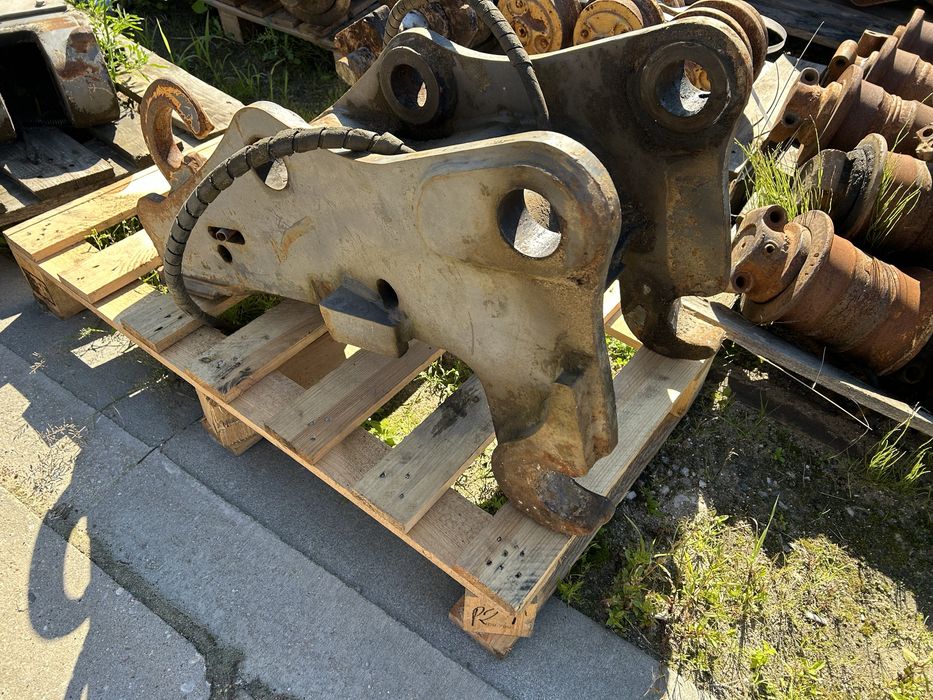 Szybkozłącze do koparki Volvo EW 160 hydrauliczne