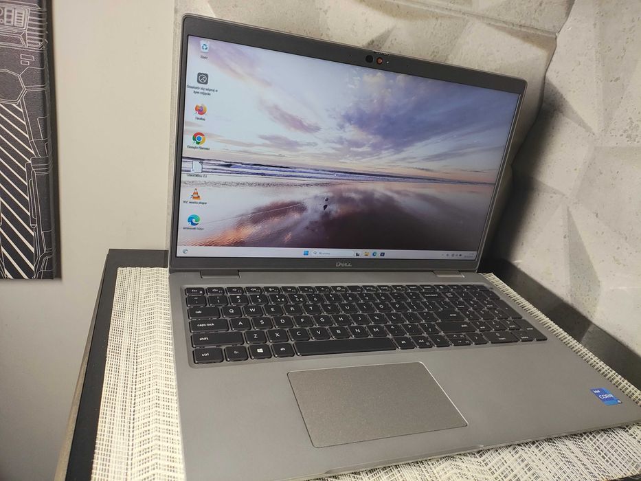 DELL LATITUDE 5520 15.6 FHD, i5-1135G7 2.4GHz, 16GB/DDR4/DYSK/SSD/256