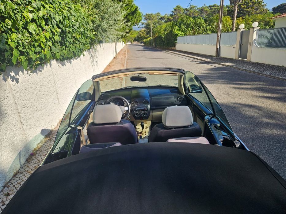Volkswagen New Beetle Cabrio 1.4