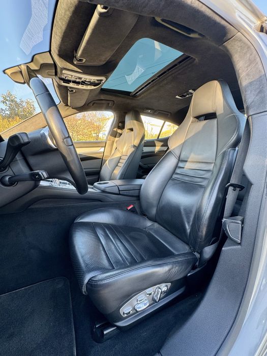 Porsche Panamera Turbo
