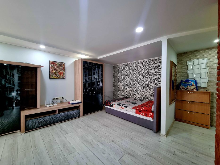 Квартира подобово, погодинно недалеко центру