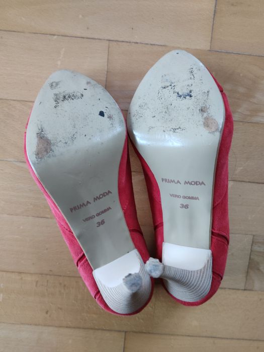 Buty damskie na obcasie. Prima moda.