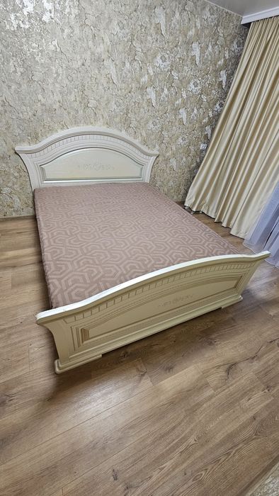 Кровать.     160*200