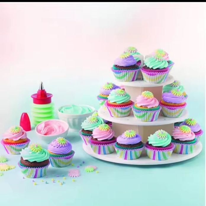 Stojak na cake pops w ksztalcie tortu na babeczki muffinki urodziny