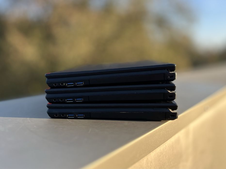 Ноутбук Fujitsu LifeBook E546/i3-6100/8GB/256GB/14.0"HD/ГАРАНТІЯ