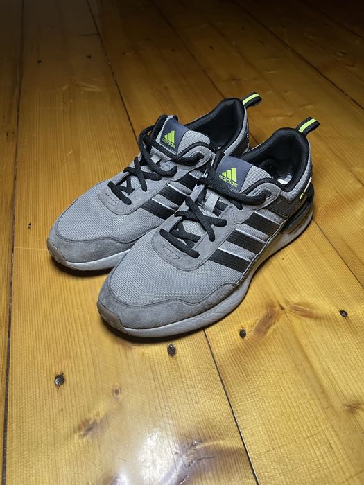 кросівки Adidas демісезонні