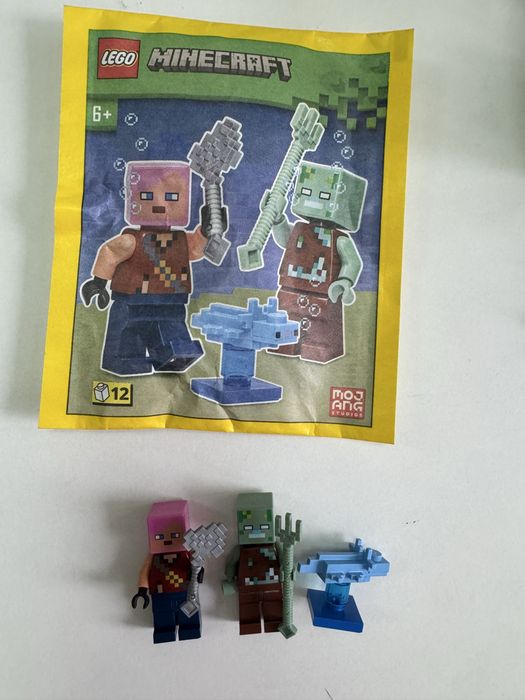 Журнал lego minecraft з фігурками потопельник акселотль