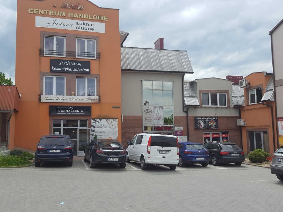 Wynajmę –Dębica - ul. Krakowska 7,  II p. -   18 m2 - 460zł/m-c,