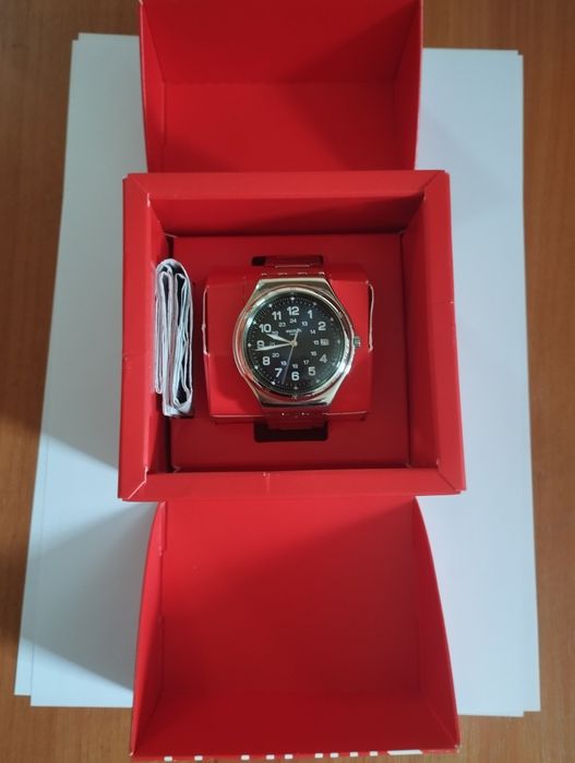 Часы наручные швейцарские