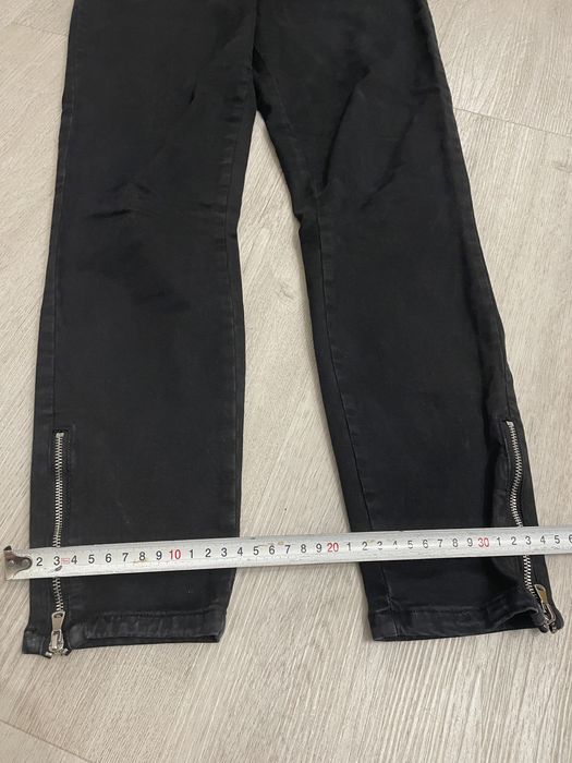 RESERVED damskie spodnie jeans rozm. 36