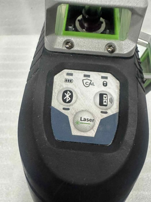 Laser Bosch GLL 3-80 CG+2Baterie 2.0ah + ładowarka bardzo ładny stan