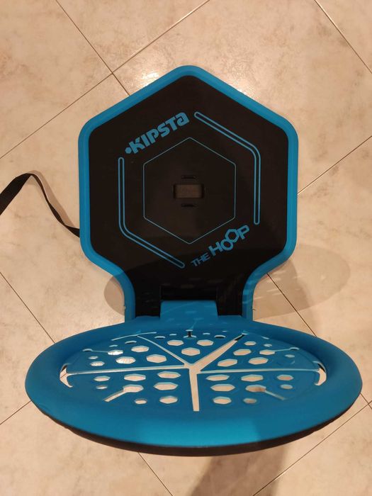 Cesto basquetebol versátil