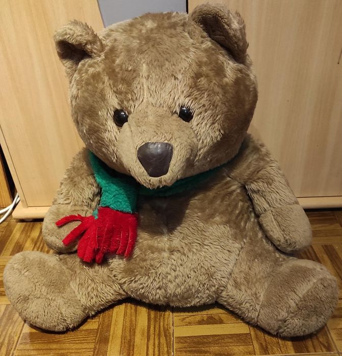 Urso grande de peluche