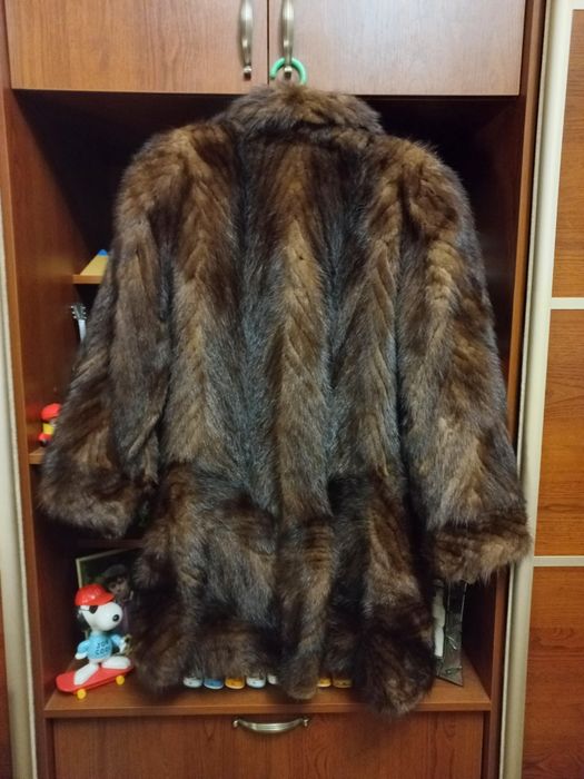 Продам шубу з хвостиків норки у гарному стані