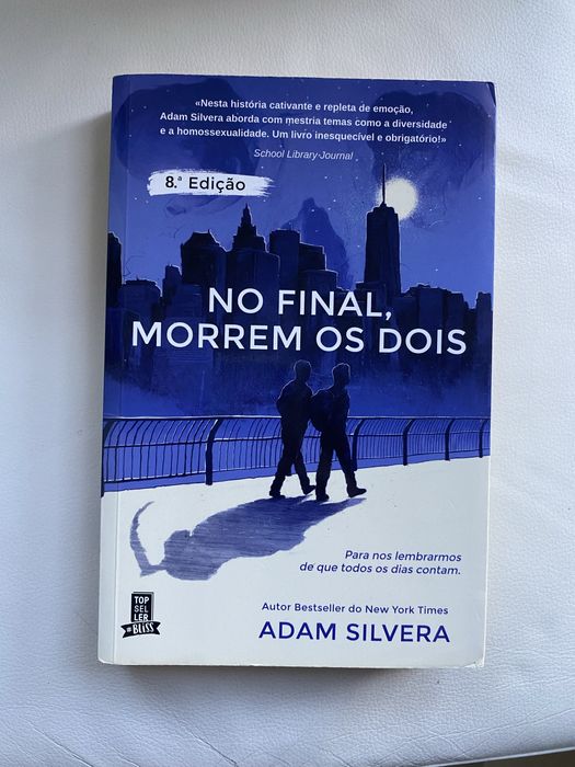 No final morrem os dois