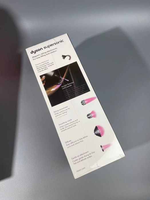 Nowa Stan idealny suszarka do włosów - prezent