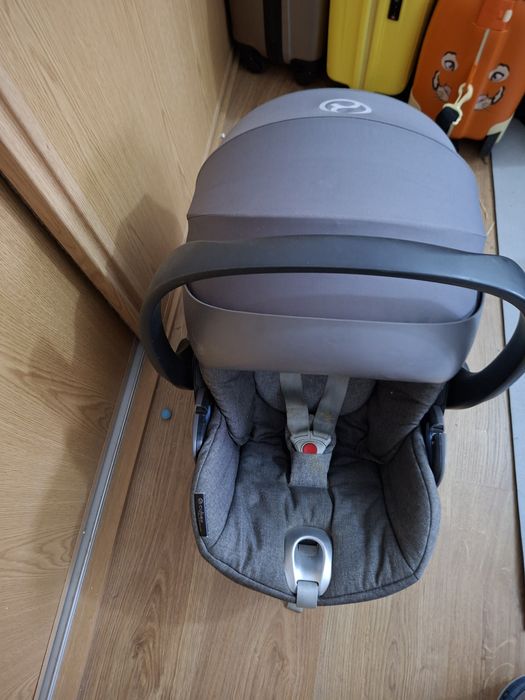 Ovo isofix Cybex cloud Q